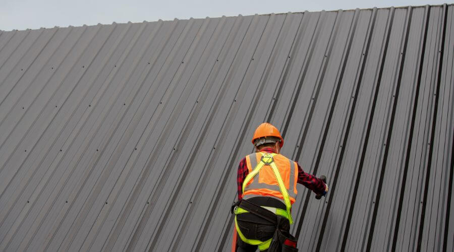 Professional gutter cleaning in Goodspring, TN